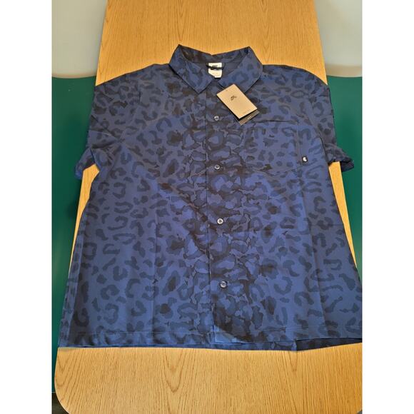 Nike SB Bowler Short-Sleeve Button Up Skate Shirt Blue Cheetah Print Size M New - Picture 1 of 6